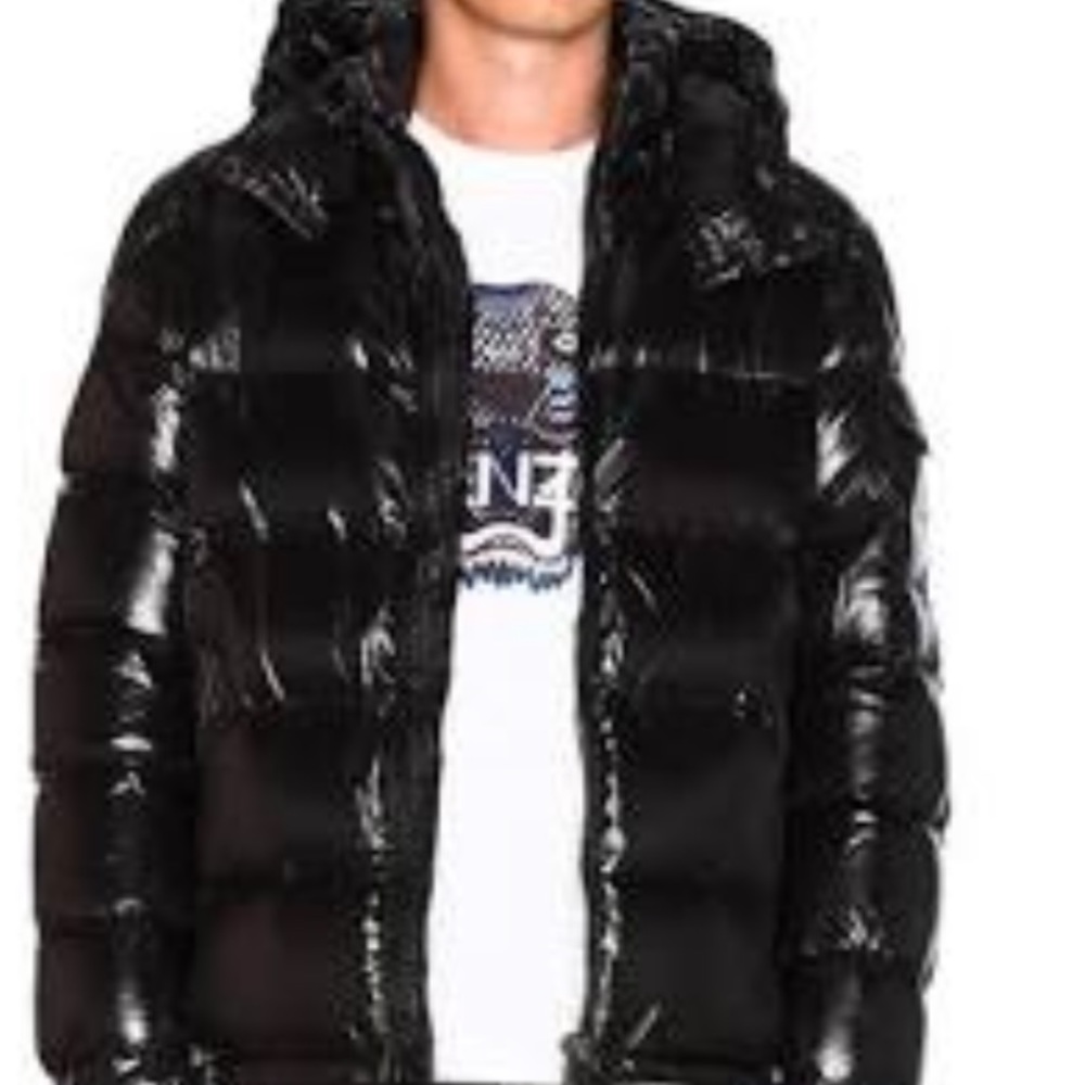 Men’s puffer jacket w hood